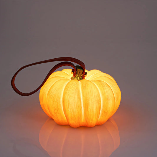 Indoor & Outdoor Waterproof Pumpkin Lantern β IP65 Resin Lantern with Warm LED Glow & Rechargeable Battery (6β10 hr Runtime)