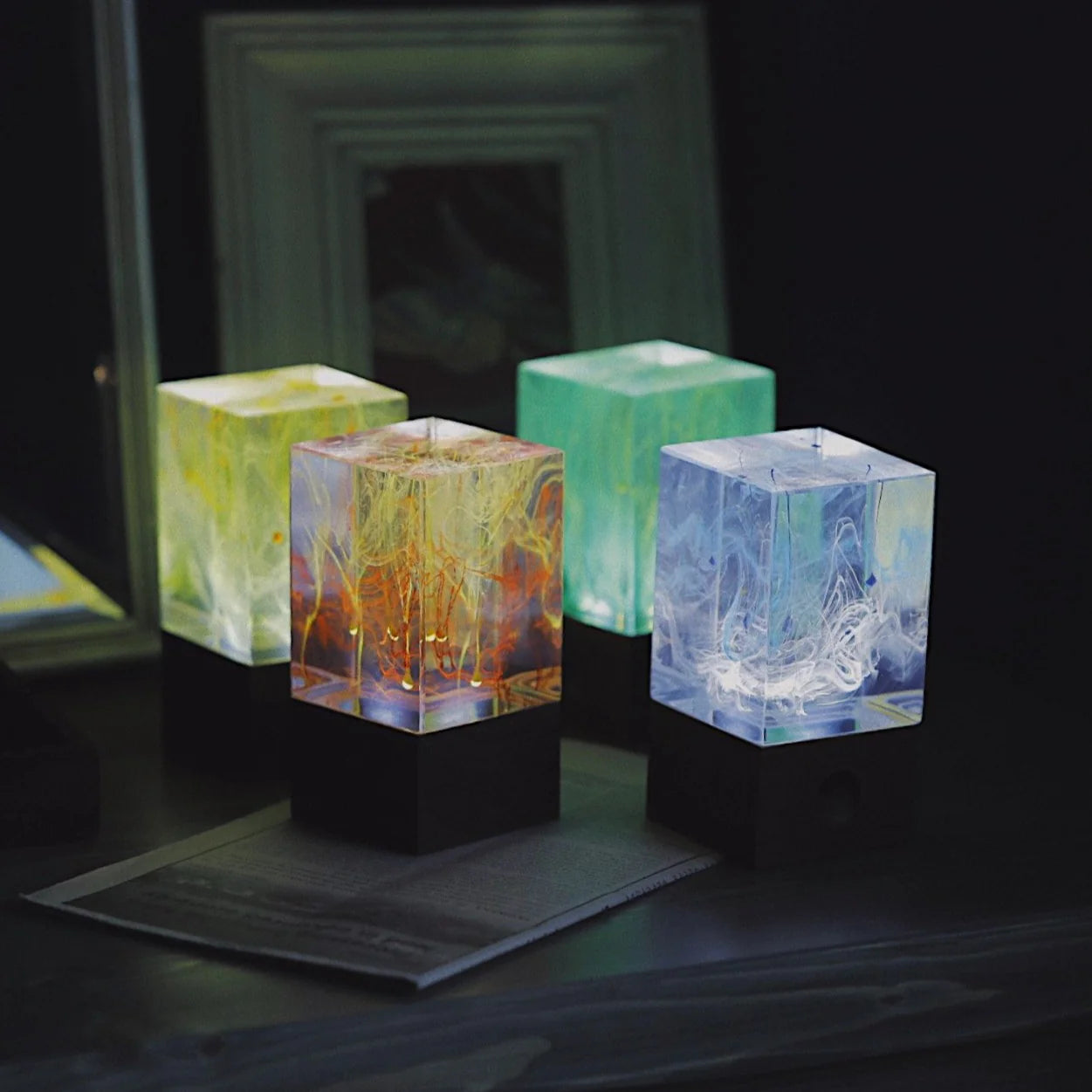 Resin Resin Solar Swirl Table Lamp – Handcrafted LED Night Light with Warm White Glow & Unique Resin Sculpture