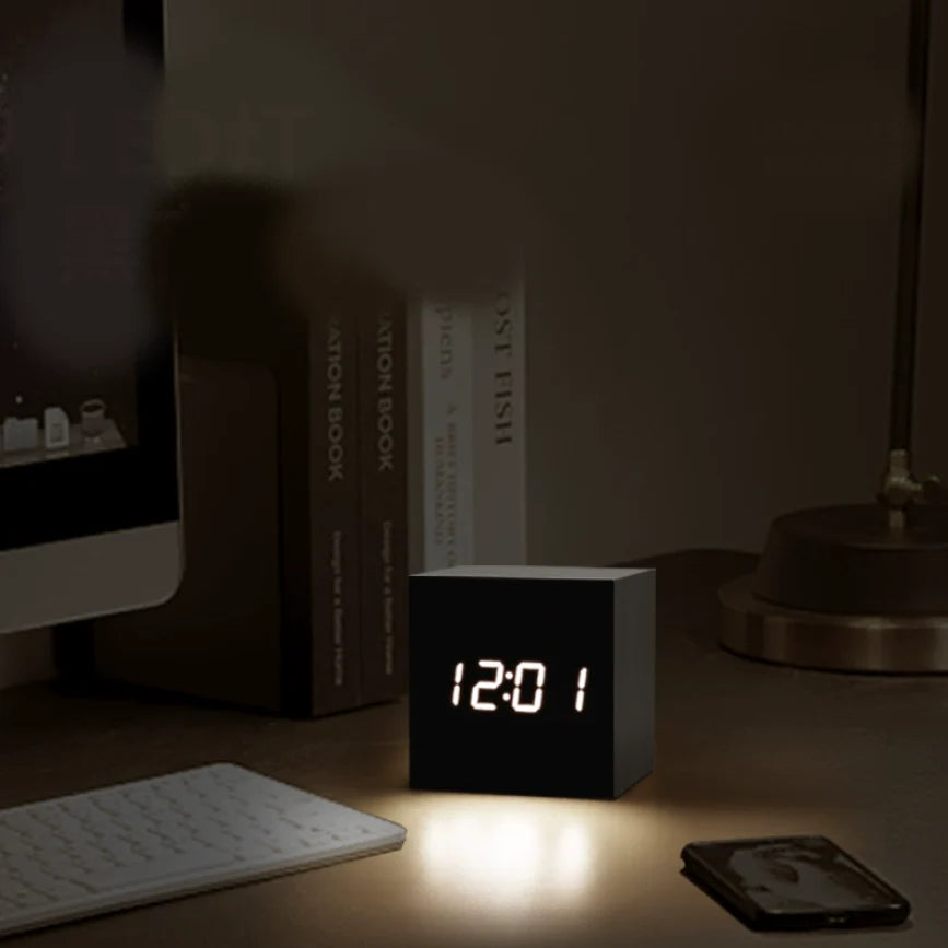 Wooden Minimalist LED Alarm Clock – Modern Desktop Clock with Temperature Display, Voice Activation & Multiple Alarms