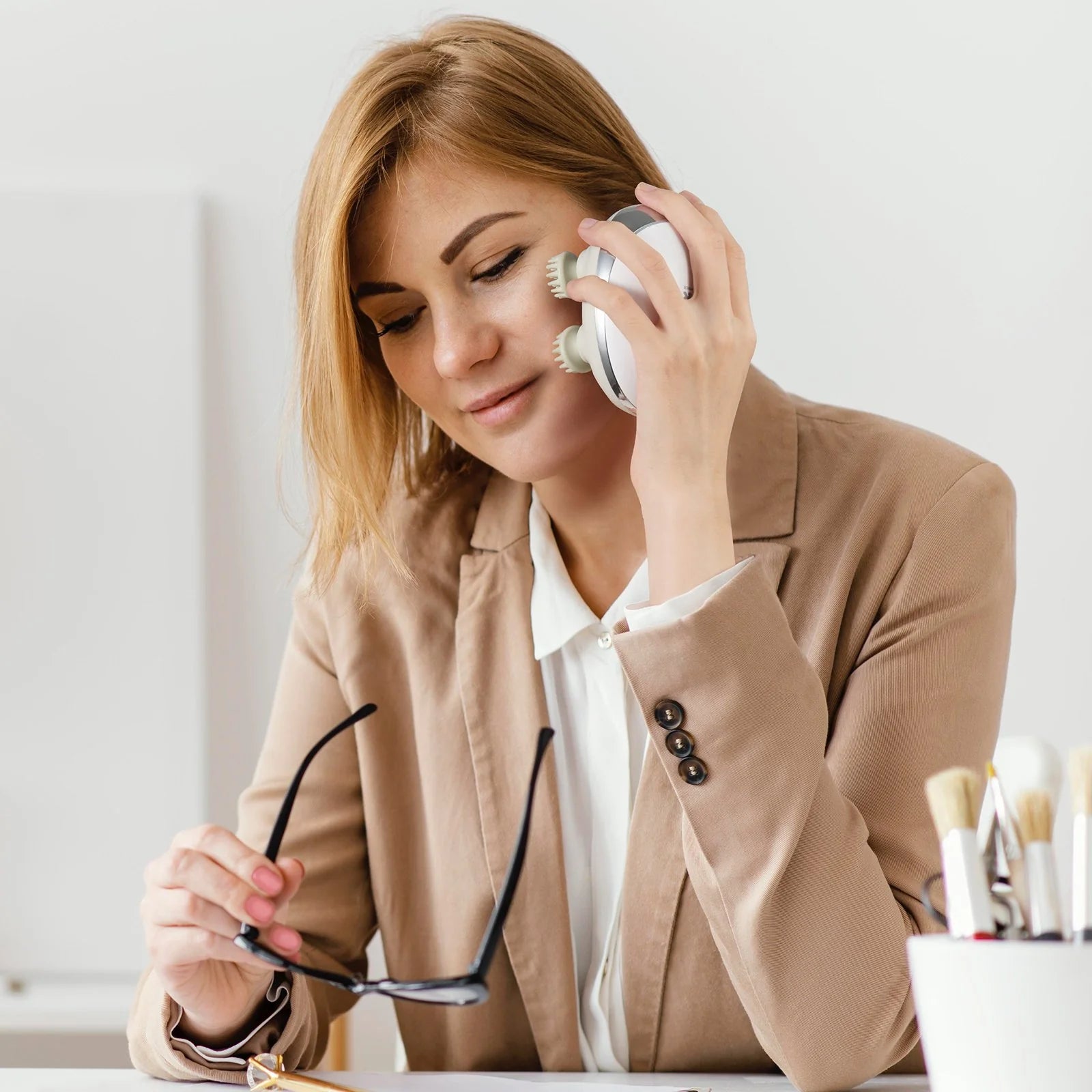 VEVOR Electric Scalp Massager with Heat – Cordless Waterproof Head Massager & Stress Relief Brush