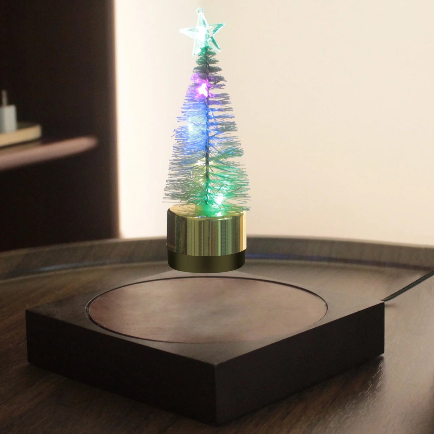 Levitation Christmas Tree Lamp – Magnetic Floating LED Tree with 360° Rotation & Warm Light for Unique Holiday Decor